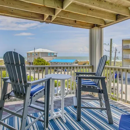Carolina Beach Condo With Community Pool